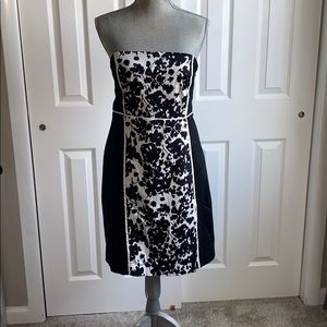 New York & Company Bland and White Strapless Dress